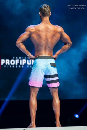 MEN'S PHYSIQUE ЮНИОРЫ